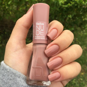 Esmaltes Nudes: Simplicidade Sofisticada