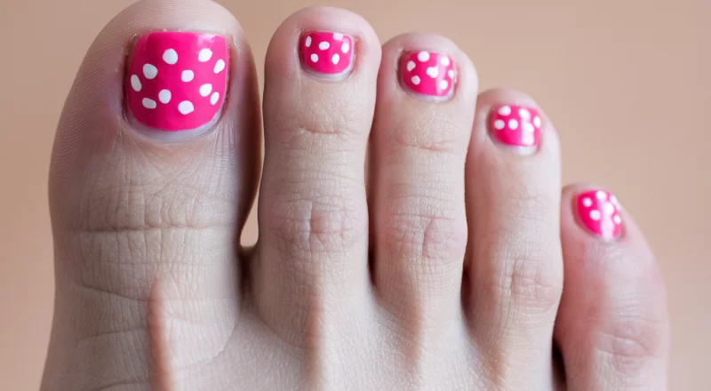 5 Ideias Fáceis para Unhas do Pé Decoradas Simples